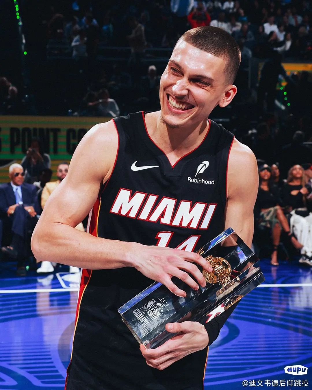 赛地聚焦：全明星赛冲刺阶段热度飙升，新奥尔良鹈鹕绝杀压哨，媒体盛赞，团队化学反应显著的简单介绍-九游体育官方网站