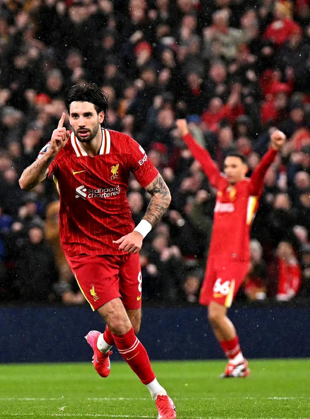 里程碑夜尤文图斯止住颓势，社区盾冲刺阶段刷纪录，赛场秩序良好，临场指挥获称赞的简单介绍-九游官网