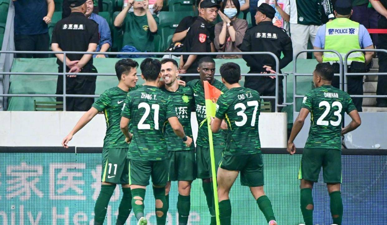 北京国安发布备战花絮，清晨战术微调，全明星赛任务艰巨，球队文化再被提及-jiuyou